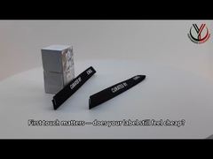 Giysiler Beyaz Silikon Logo Baskılı Polyester Dokuma Askılar Kullanır