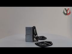 İzle: Çocuk Giysileri Vitrini İçin Yüksek Yoğunluklu 0.2mm 3D Dimi Ekran Baskılı Yamalar