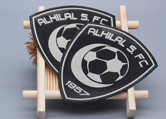 Futbol Formaları için TPU Baskılı Silikon Logo Isı Transferi Etiketi