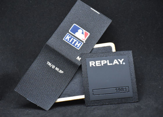 3cm Geri Dönüşüm Polyester Bant Üzerinde SGS Silikon Kauçuk Logo Etiketi