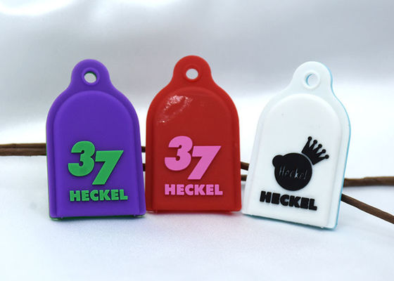 Kabartmalı Mat PVC Kauçuk Anahtarlık SGS 3D PVC Anahtarlık Mor Kırmızı Beyaz